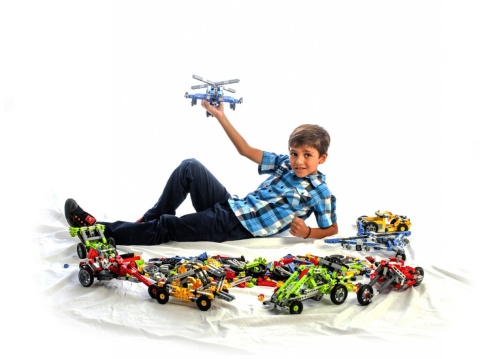 Klocki ENGINO INVENTOR 8 MODELI (MOTOCYKLE) Klocki ENGINO INVENTOR 8 MODELI (MOTOCYKLE)