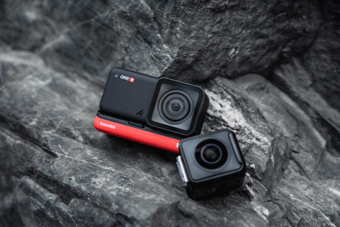 INSTA360 ONE R Twin Edition+KIJEK SELFIE GRATIS INSTA360 ONE R Twin Edition+KIJEK SELFIE GRATIS