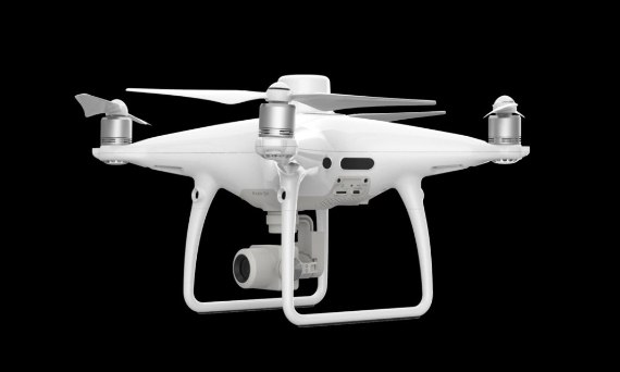 Jak wykorzystać potencjał dronów w branży budowlanej?